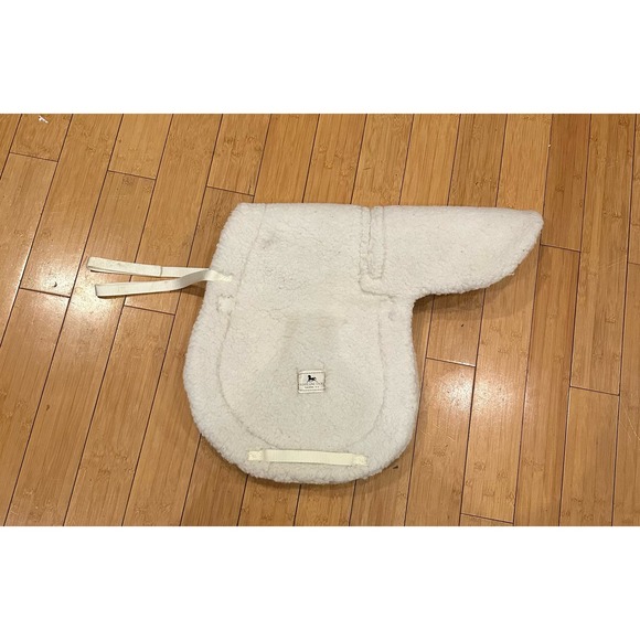 State Line Tack Other - White Plush Fleece State Line Tack English Saddle Pad